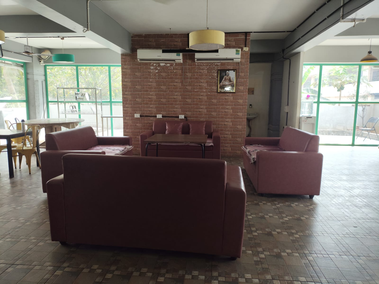 Common lounge